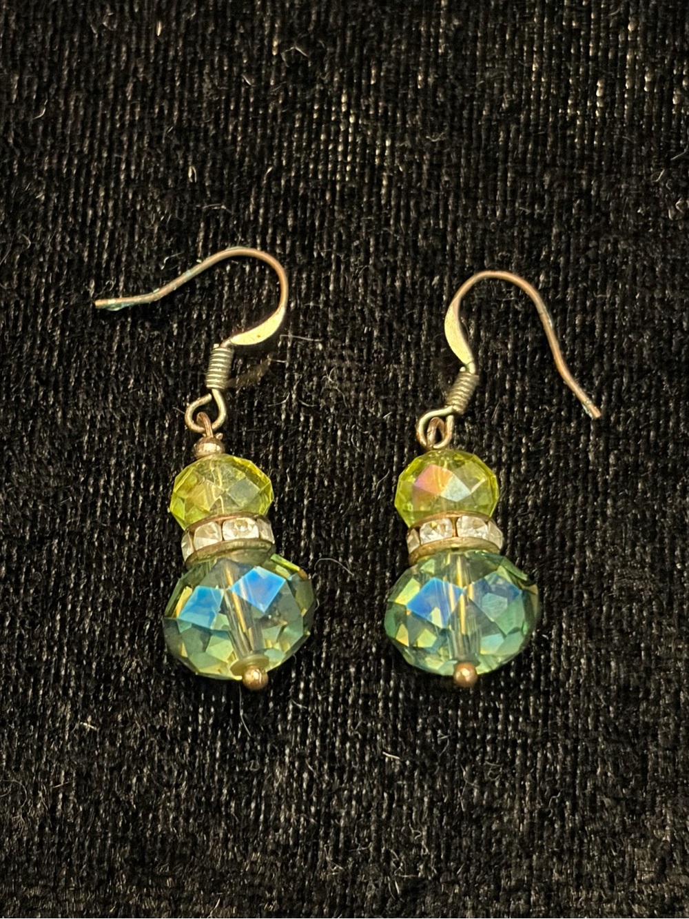 Beaded Dangle Earrings in Green & Yellow Like New
